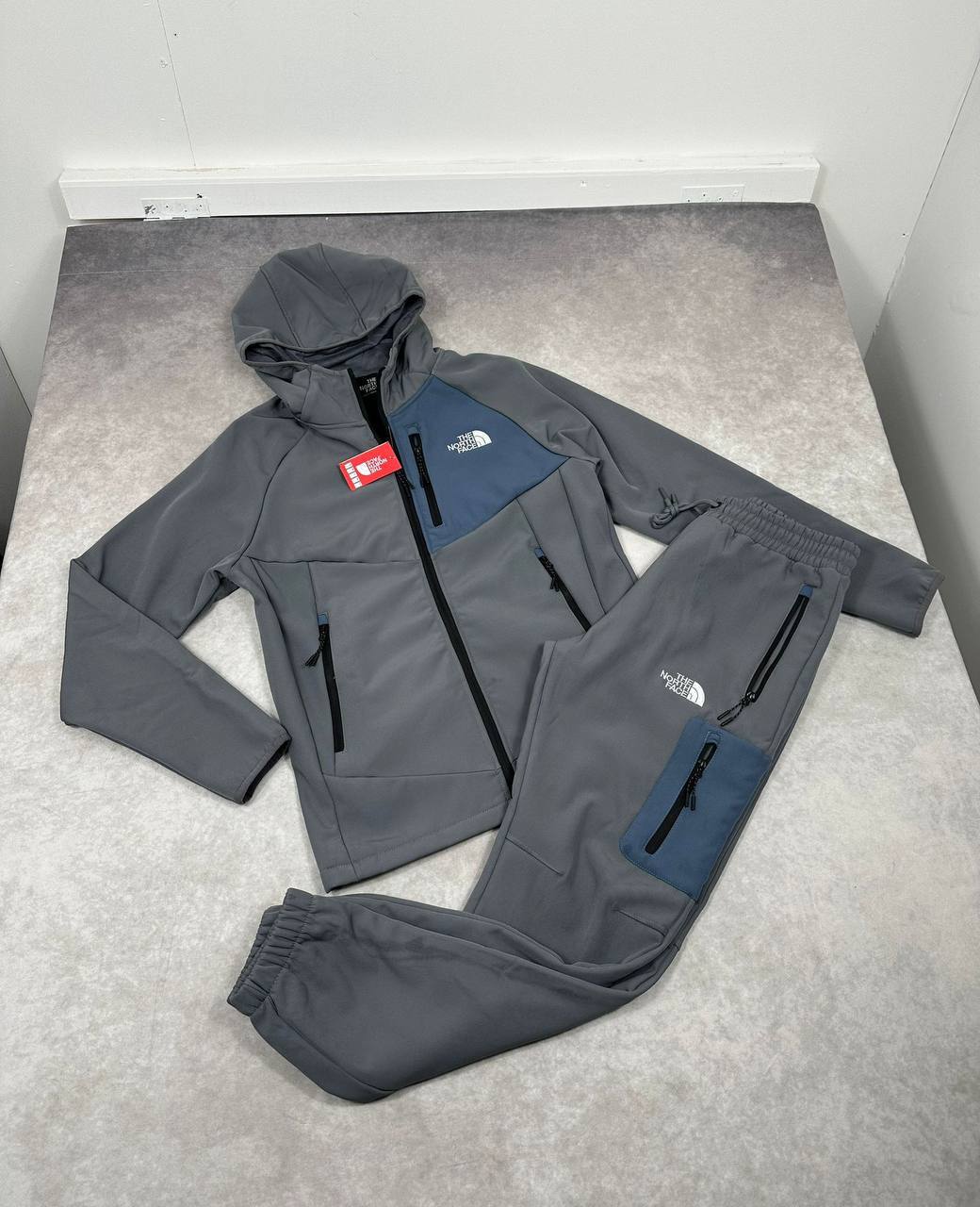 The North Face Mountain Athletics Mens Tracksuit in Multiple Colors Best Sale UK Reps AAA Quality