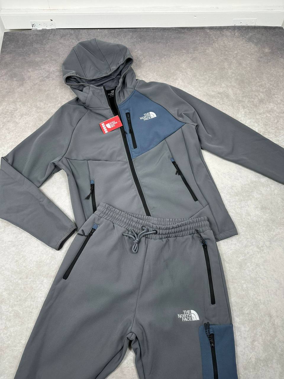The North Face Mountain Athletics Mens Tracksuit in Multiple Colors Best Sale UK Reps AAA Quality