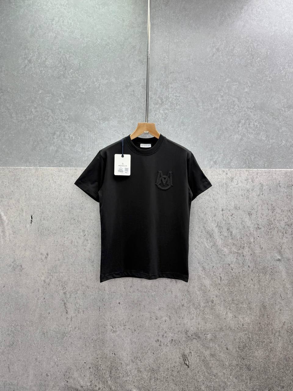 Moncler Black Logo-Patch T-Shirts Mens in Black Color Best Sale UK Reps AAA Quality