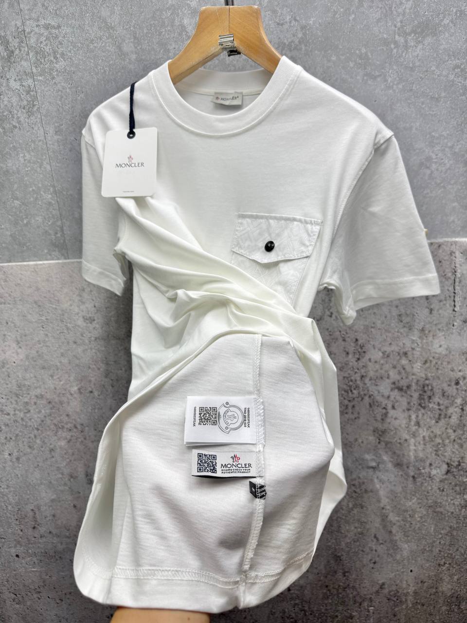 Moncler Monogram Pocket T-Shirt Mens in 2 Colors Best Sale UK Reps AAA Quality