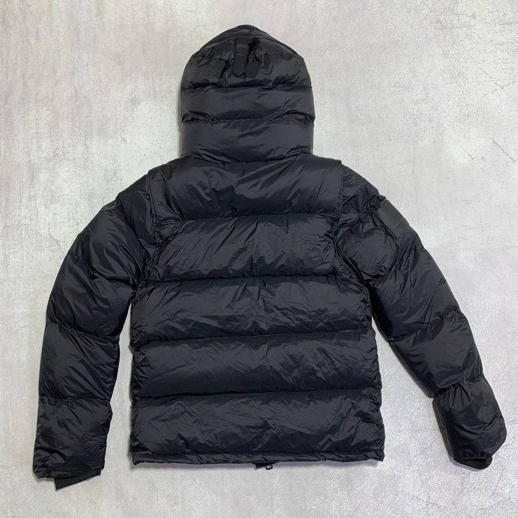 Burberry Halsby Puffer Down Jacket/Gilet in Black Color Mens Best Sale UK Reps AAA Quality