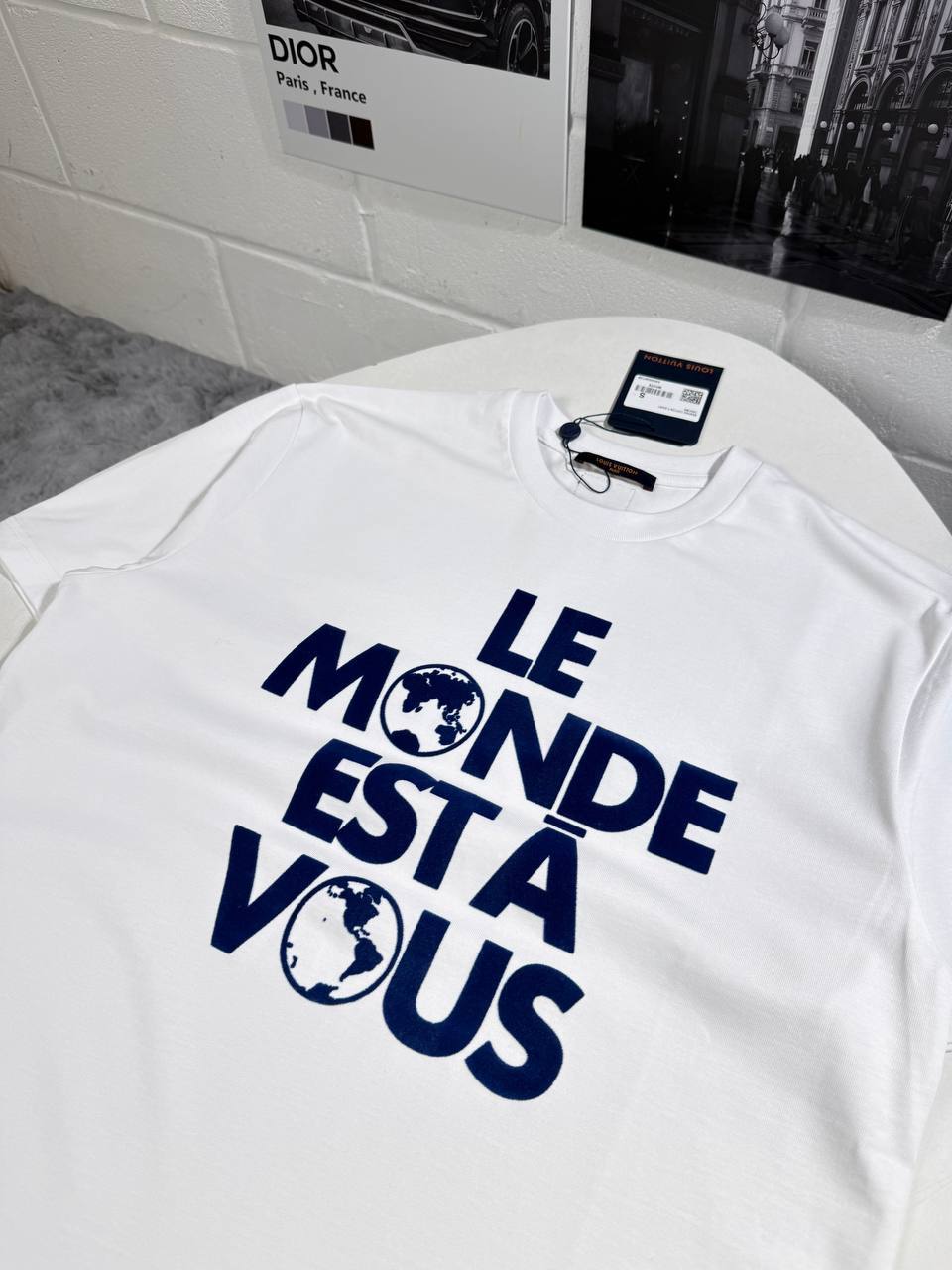 Louis Vuitton Logo T-Shirts in 2 Colors UK Reps AAA Quality