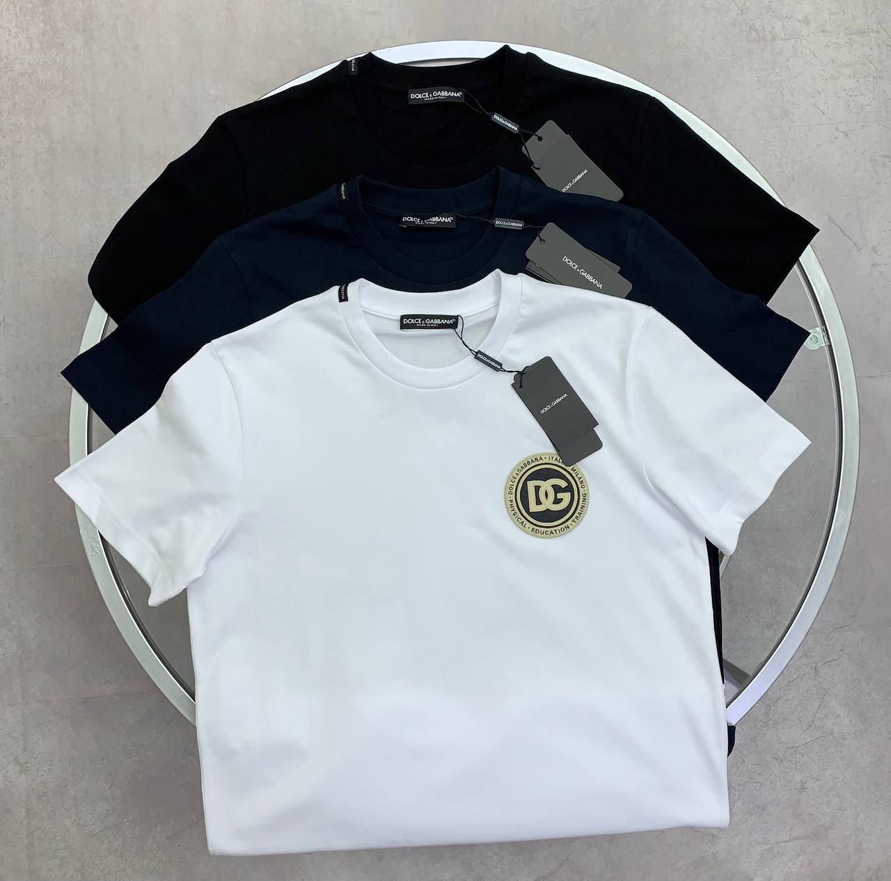 Dolce & Gabbana Logo-Patch T-shirt in Multiple Colors UK Reps AAA Quality