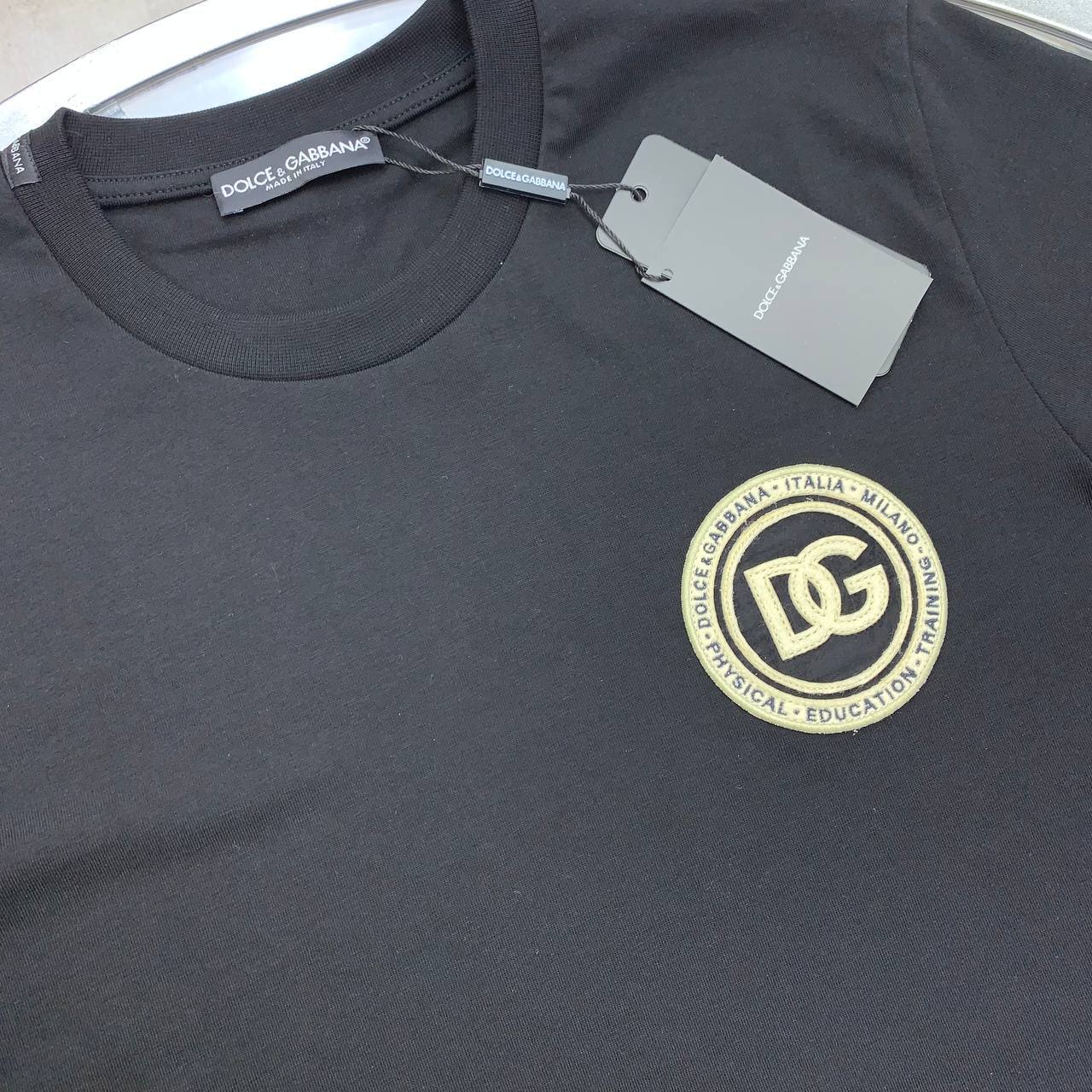 Dolce & Gabbana Logo-Patch T-shirt in Multiple Colors UK Reps AAA Quality
