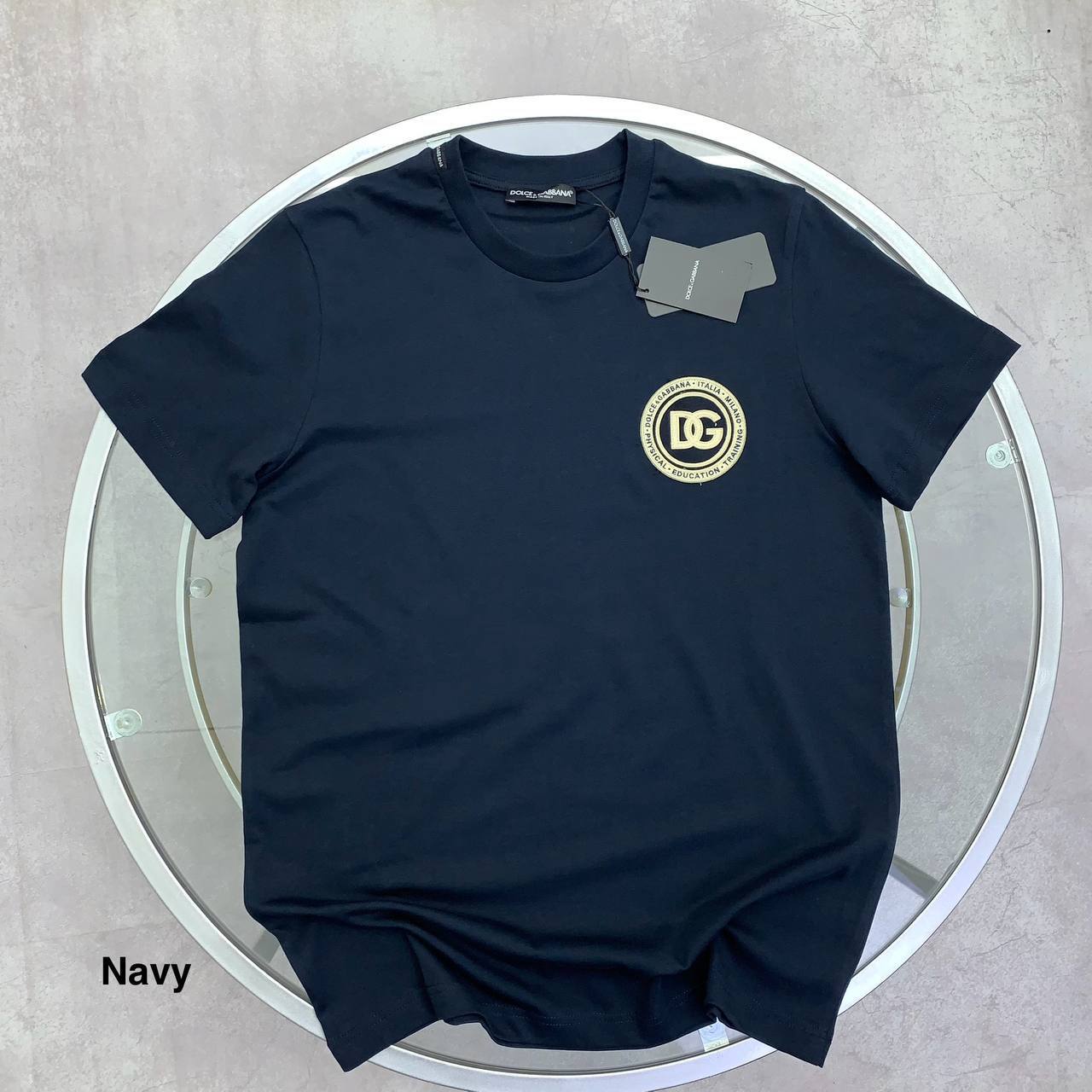 Dolce & Gabbana Logo-Patch T-shirt in Multiple Colors UK Reps AAA Quality