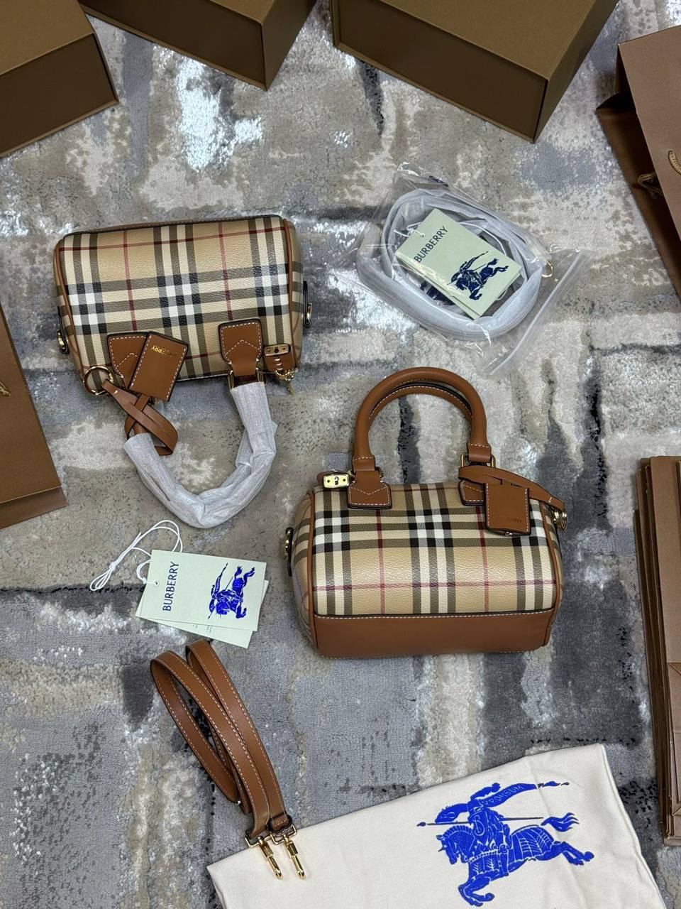 Burberry Mini Check Messenger Bag UK Reps AAA Quality