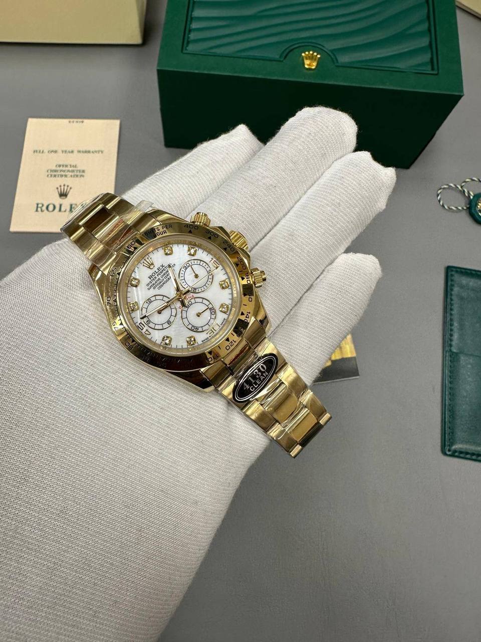 Rolex Daytona Yellow Gold Mens Watch UK Reps AAA Quality