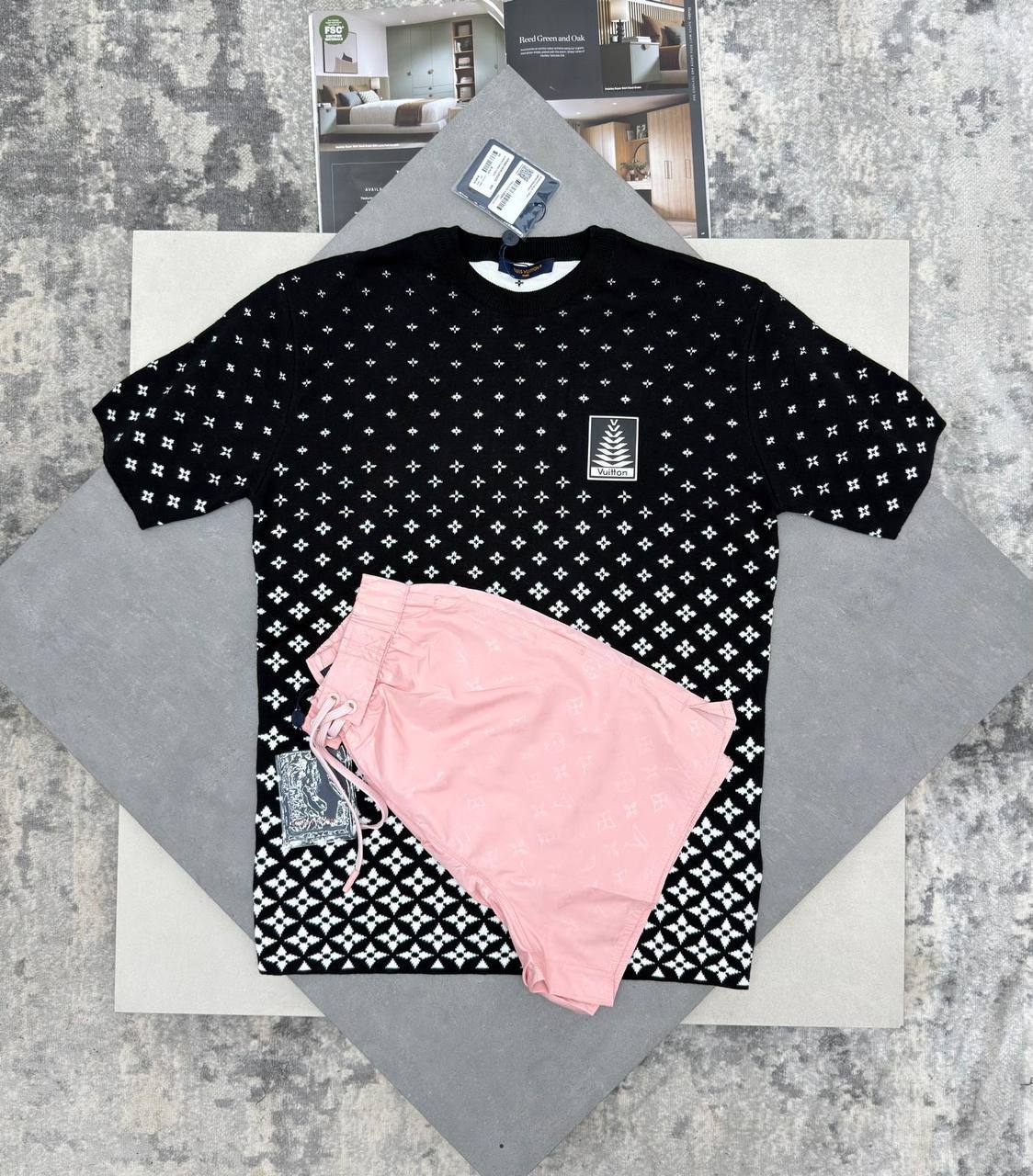 Louis Vuitton Knitted Cotton T-Shirts & Shorts Set in Multiple Colors UK Reps AAA Quality
