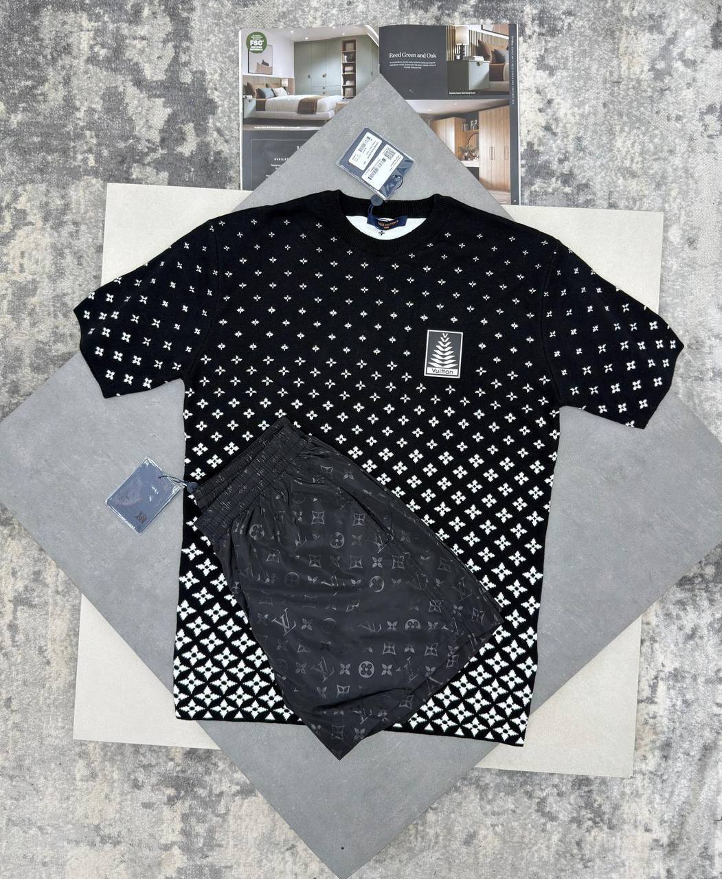 Louis Vuitton Knitted Cotton T-Shirts & Shorts Set in Multiple Colors UK Reps AAA Quality