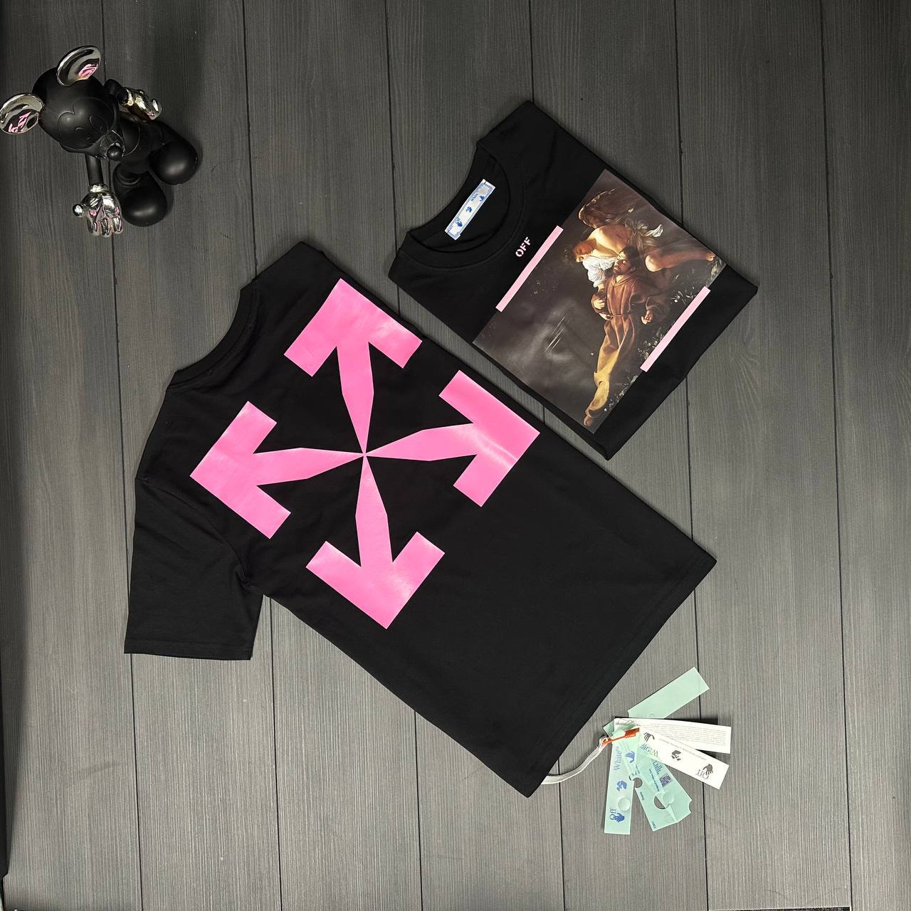Off-White Logo Arrow Slim Fit T-Shirt in 2 Colors UK Reps AAA Quality