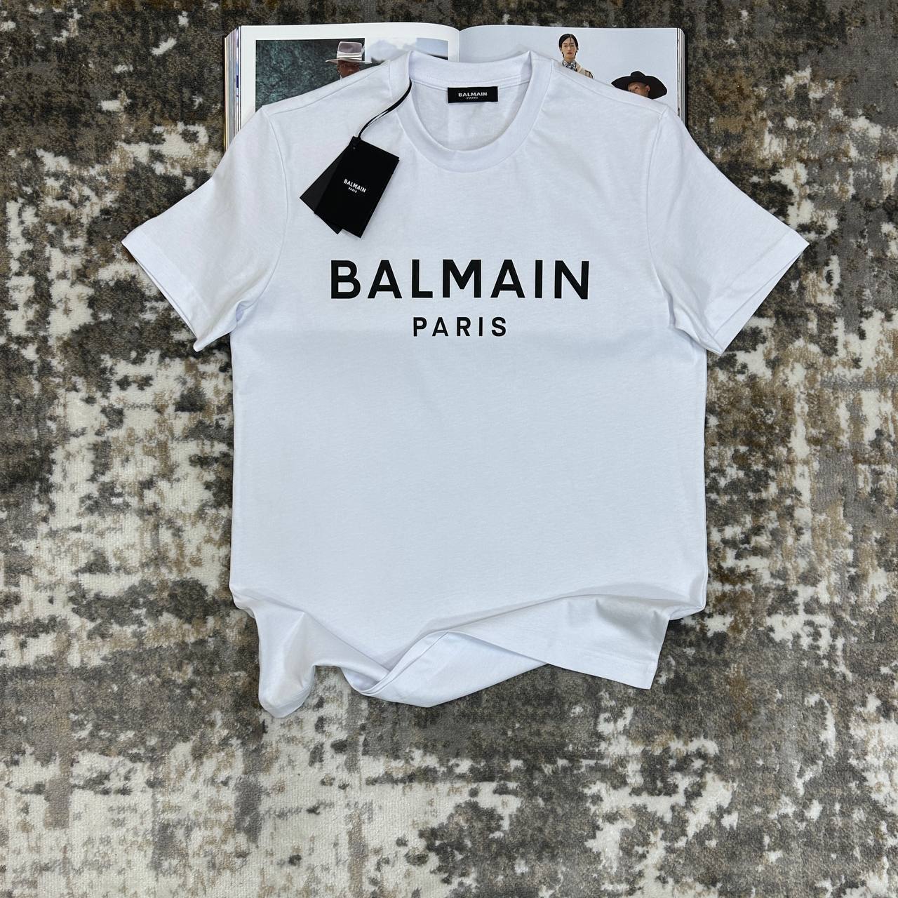 Balmain Logo Print Crewneck T-shirt in Multiple Colors Mens Best Sale UK Reps AAA Quality