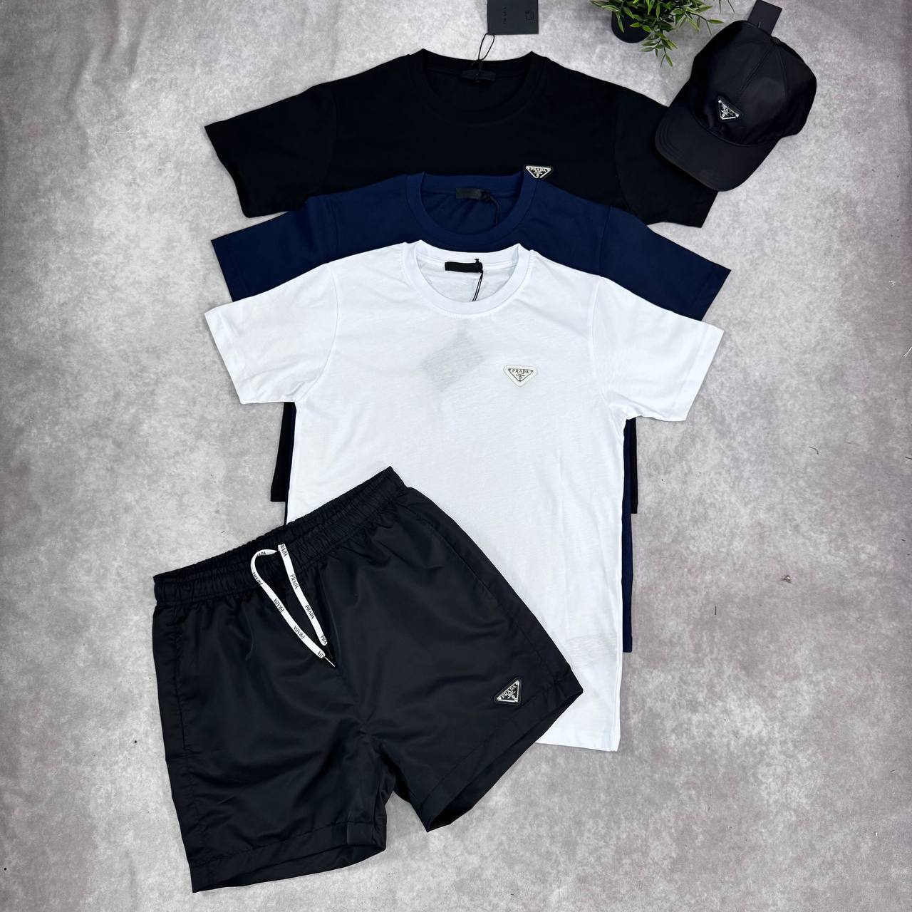 Prada Triangle Logo Short Sleeve T-Shirts & Shorts Set in Multiple Colors Mens UK Reps AAA Quality
