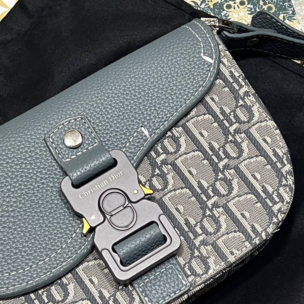 Christian Dior Mini Saddle Messenger Bags with Flap Mens Bag Grey and Blue UK Reps AAA Quality