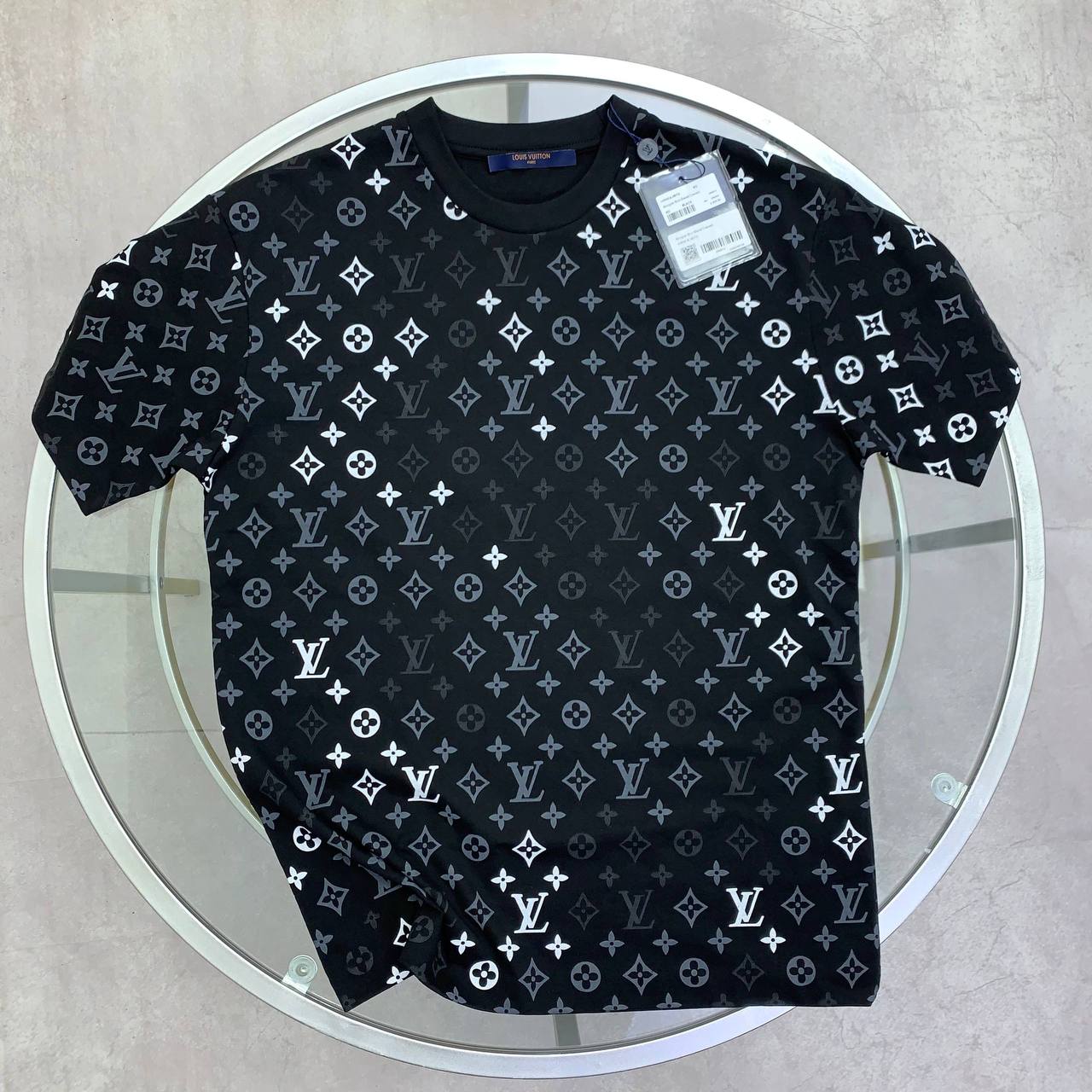 Louis Vuitton Monogram Gradient T-Shirt in 2 Colors UK Reps AAA Quality