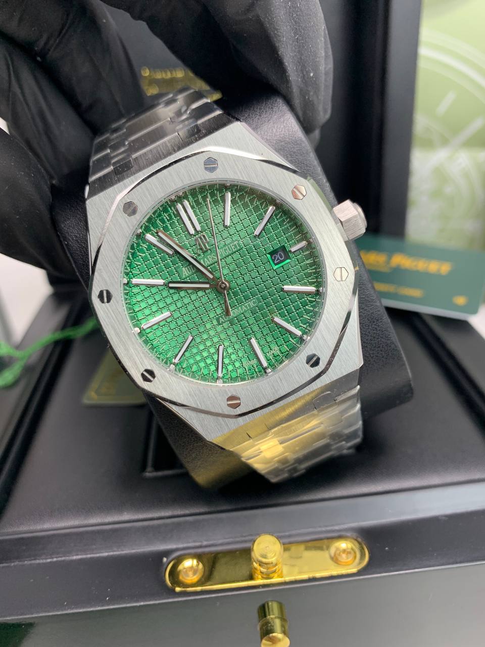 Audemars Piguet Royal Oak Green Dial Men's Watch Fashion UK Reps Fakes Best Sale