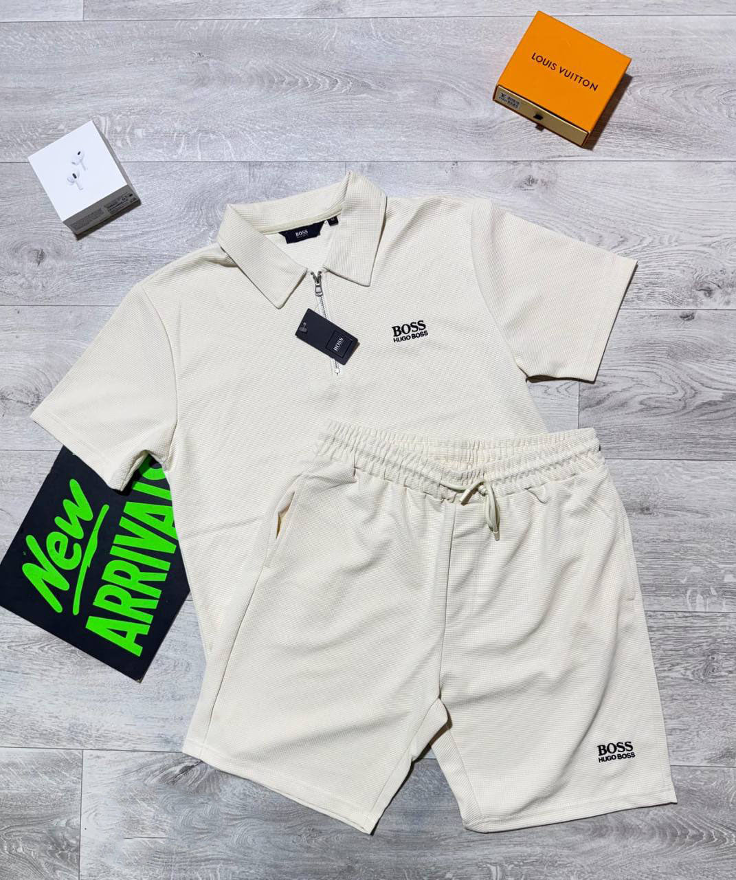 Hugo Boss Men's Quarter-Zip Polo Shirts & Shorts in Multiple Colors UK Reps AAA Quality