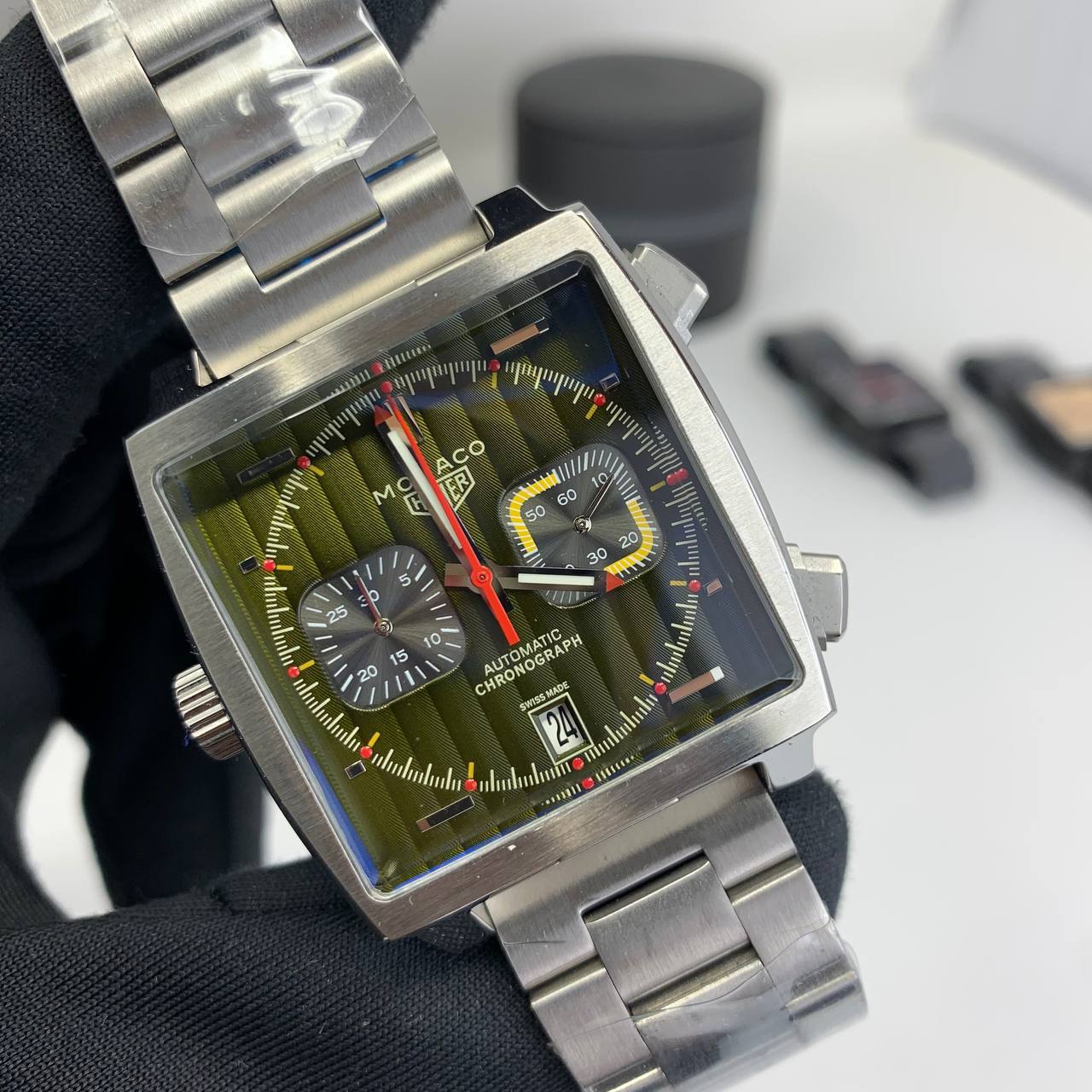 Tag Heuer Monaco Green Dial Silver Bracelet Mens Watches UK Reps AAA Quality