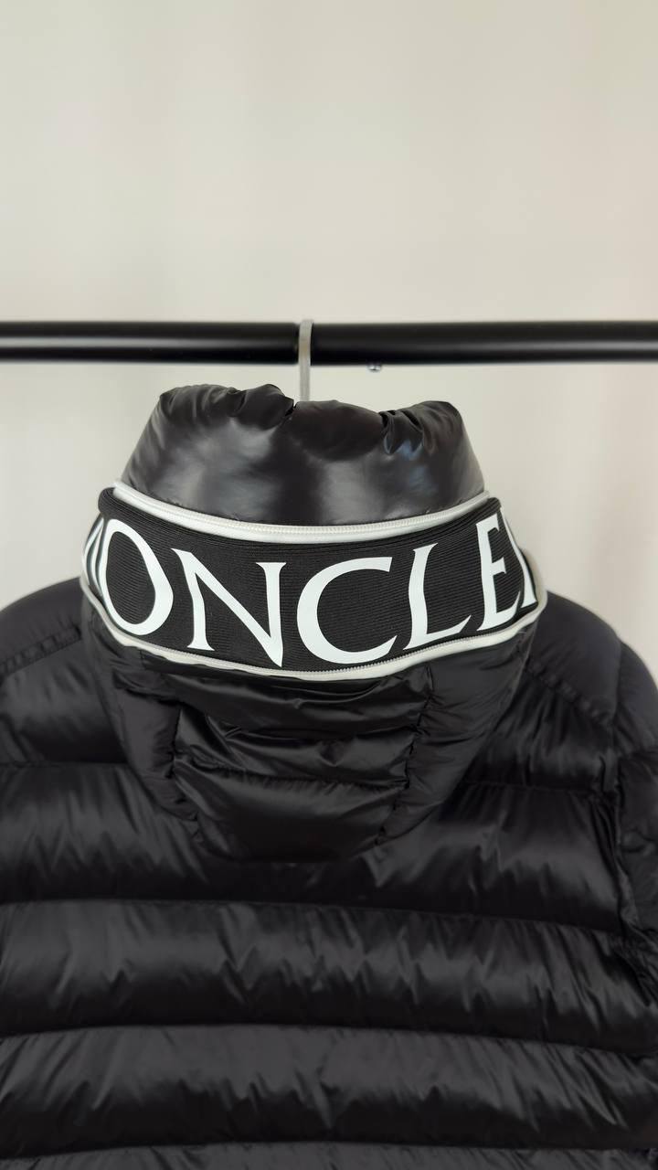 Moncler Chevrerie Puffer Jacket Mens in Black Color Best Sale UK Reps AAA Quality