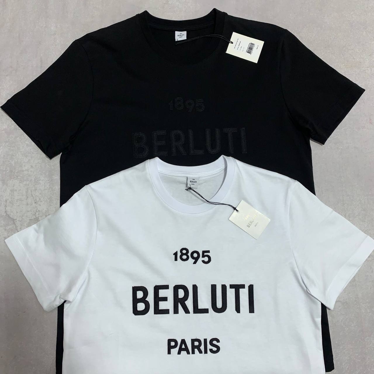 Berluti Logo Crewneck T-Shirt Mens in 2 Colors Best Sale UK Reps AAA Quality
