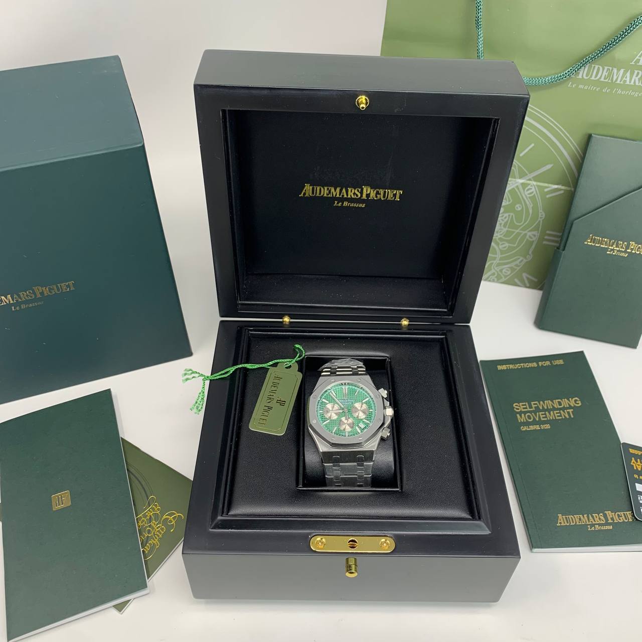 Audemars Piguet Royal Oak Chronograph Mod Green Dial Silver Chain Mens Watch Best Sale UK Reps