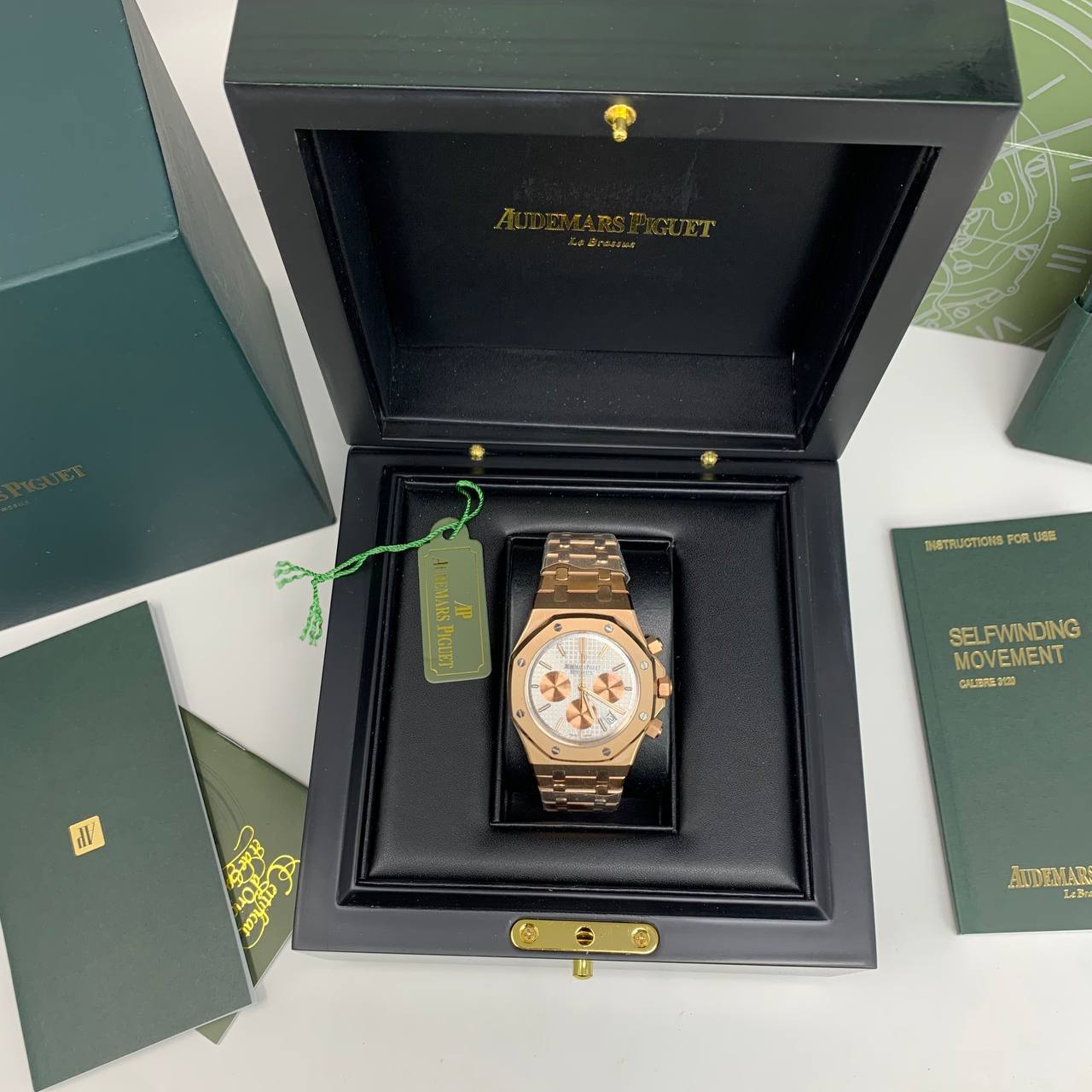 Audemars Piguet Royal Oak Rose Gold Silver Dial  Mens Watch Best Sale UK Reps