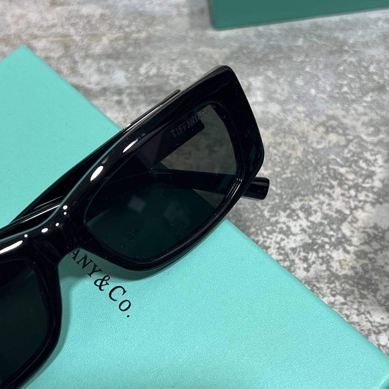 Tiffany & Co. Tiffany Acetate Sunglasses UK Reps AAA Quality