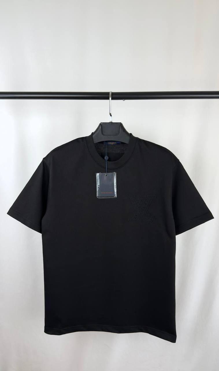 Louis Vuitton LV T-Shirts in 2 Colors Mens UK Reps AAA Quality