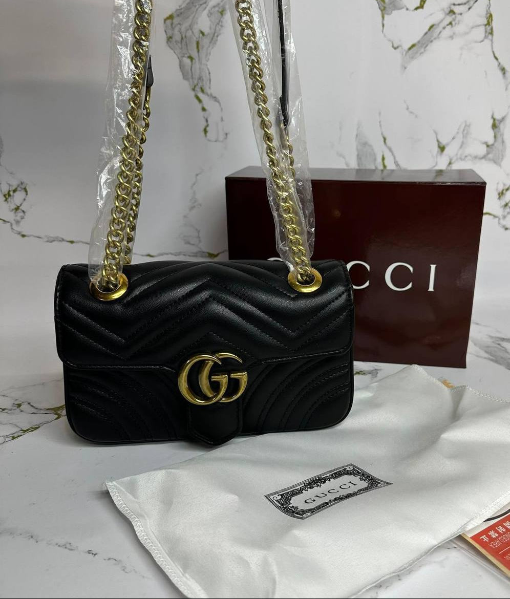 Gucci Marmont Shoulder Womens Bag UK Reps AAA Quality