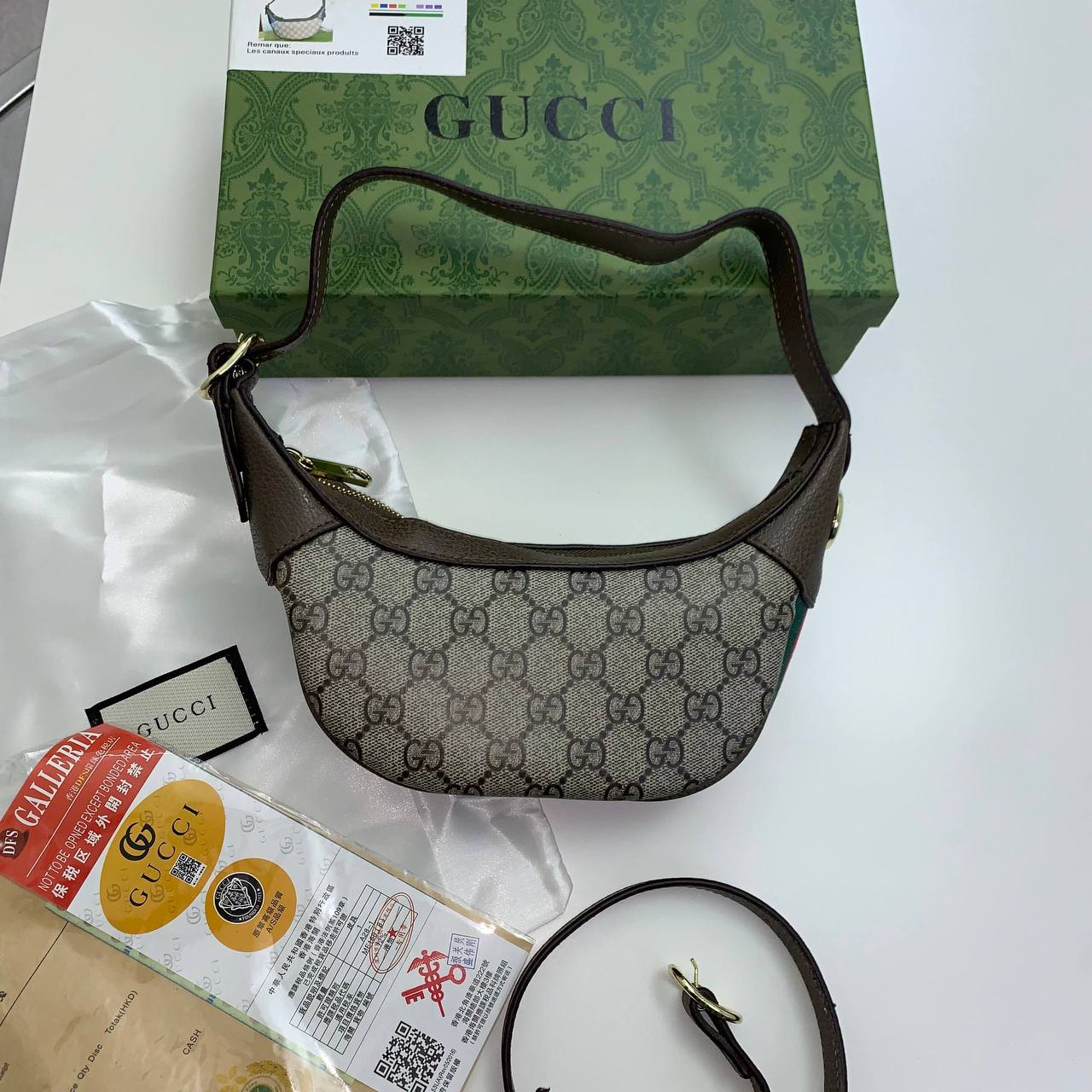 Gucci GG Supreme Bag Womens UK Reps AAA Quality