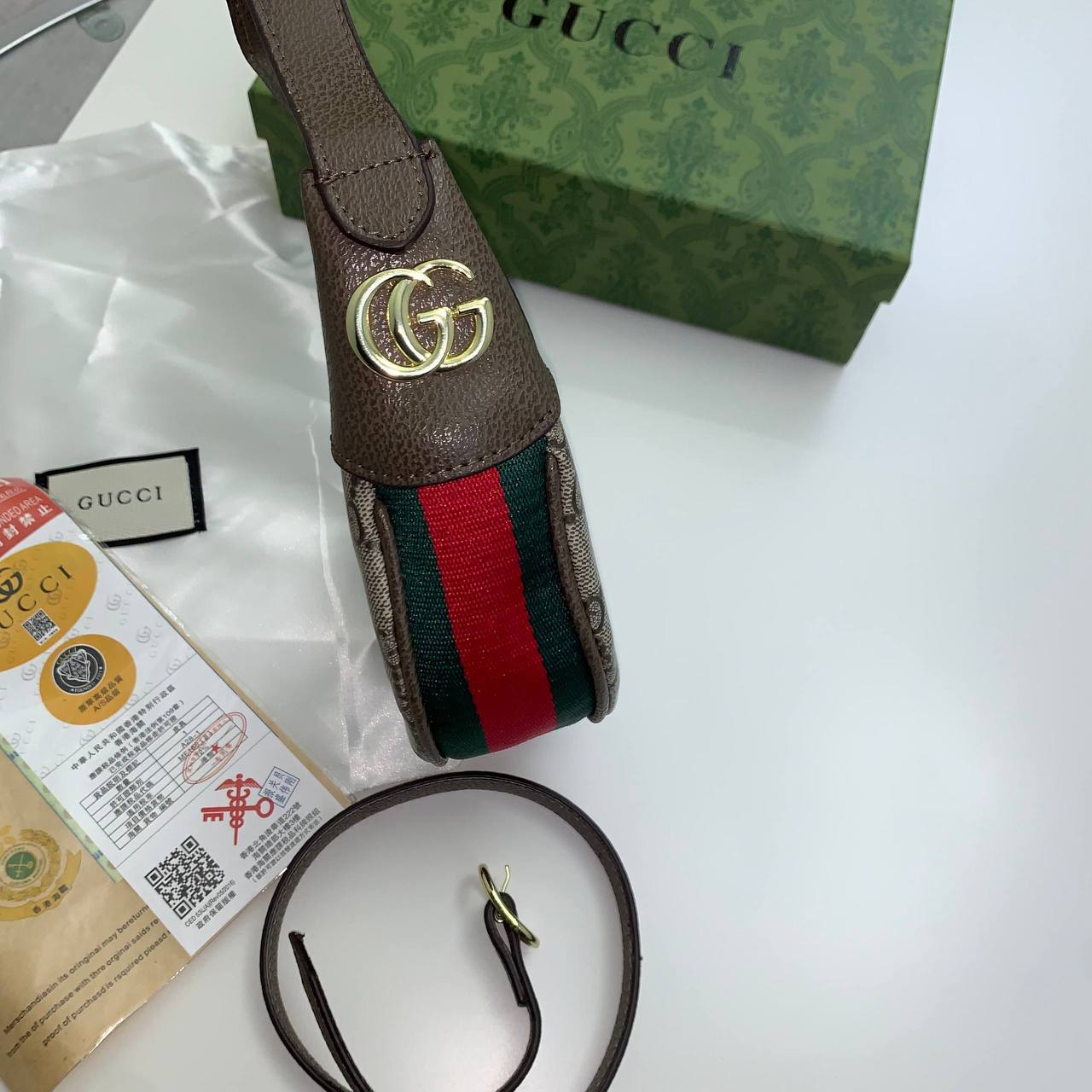 Gucci GG Supreme Bag Womens UK Reps AAA Quality