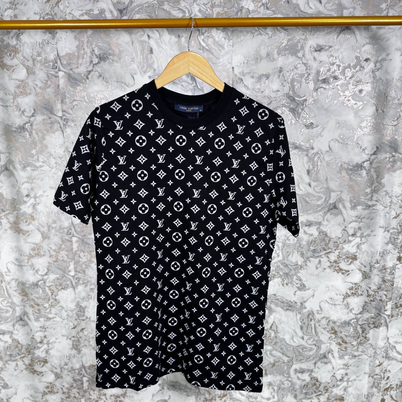 Louis Vuitton LV Monogram T-Shirts Mens in Black Color UK Reps AAA Quality