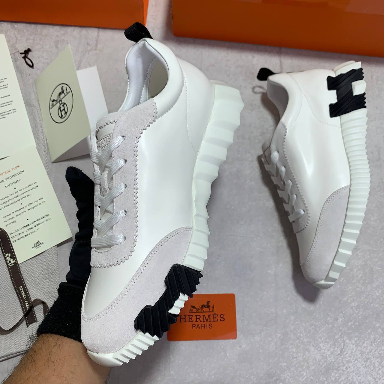 Hermes White Bouncing Sneakers Men's Best Sale UK Reps AAA Quality