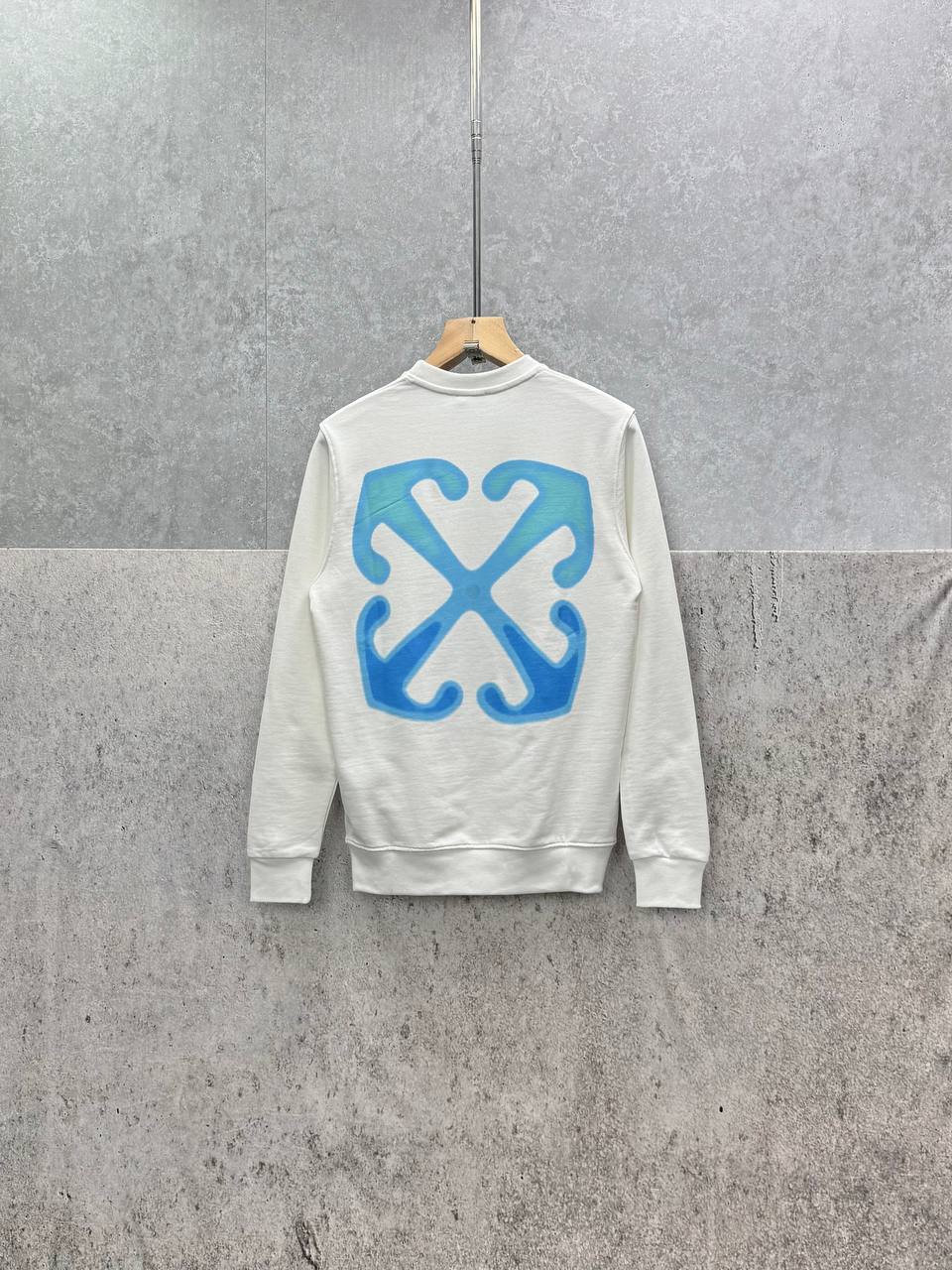 Off-White Spray Arrow Jumpers Mens in 2 Colors Short Sleeves UK Reps AAA Quality