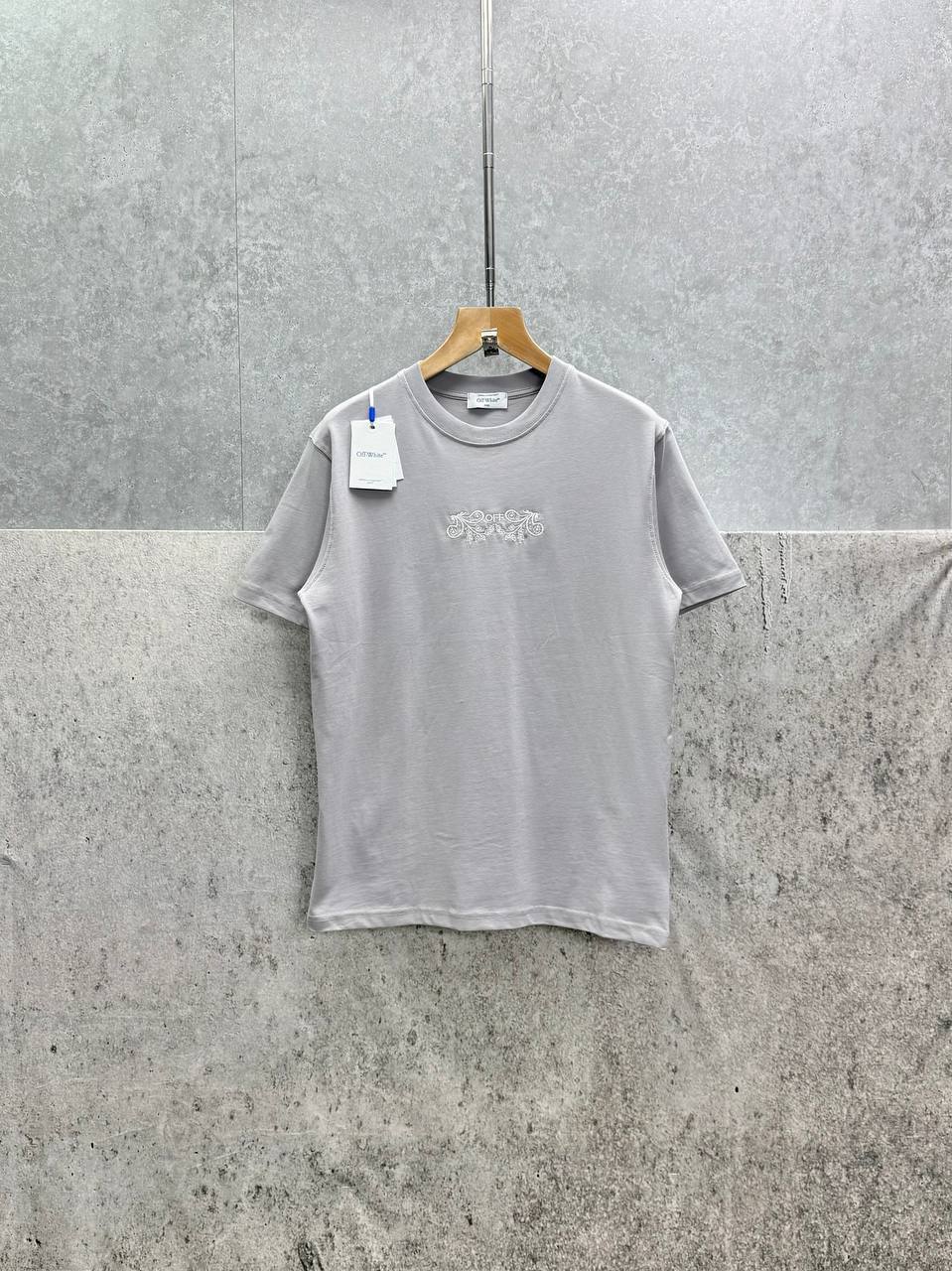 Off-White Bandanna Arrow Skate T-Shirts Mens in Multiple Colors Short Sleeves UK Reps AAA Quality
