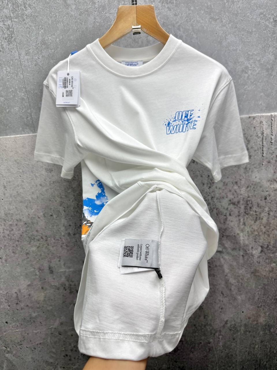 Off-White Looney Tunes T-Shirts Mens in 2 Colors Short Sleeves UK Reps AAA Quality