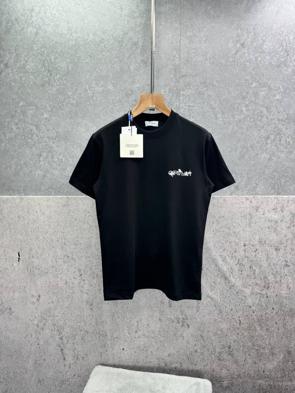 Off-White Flower Arrow Skate T-Shirts Mens in 2 Colors Short Sleeves UK Reps AAA Quality