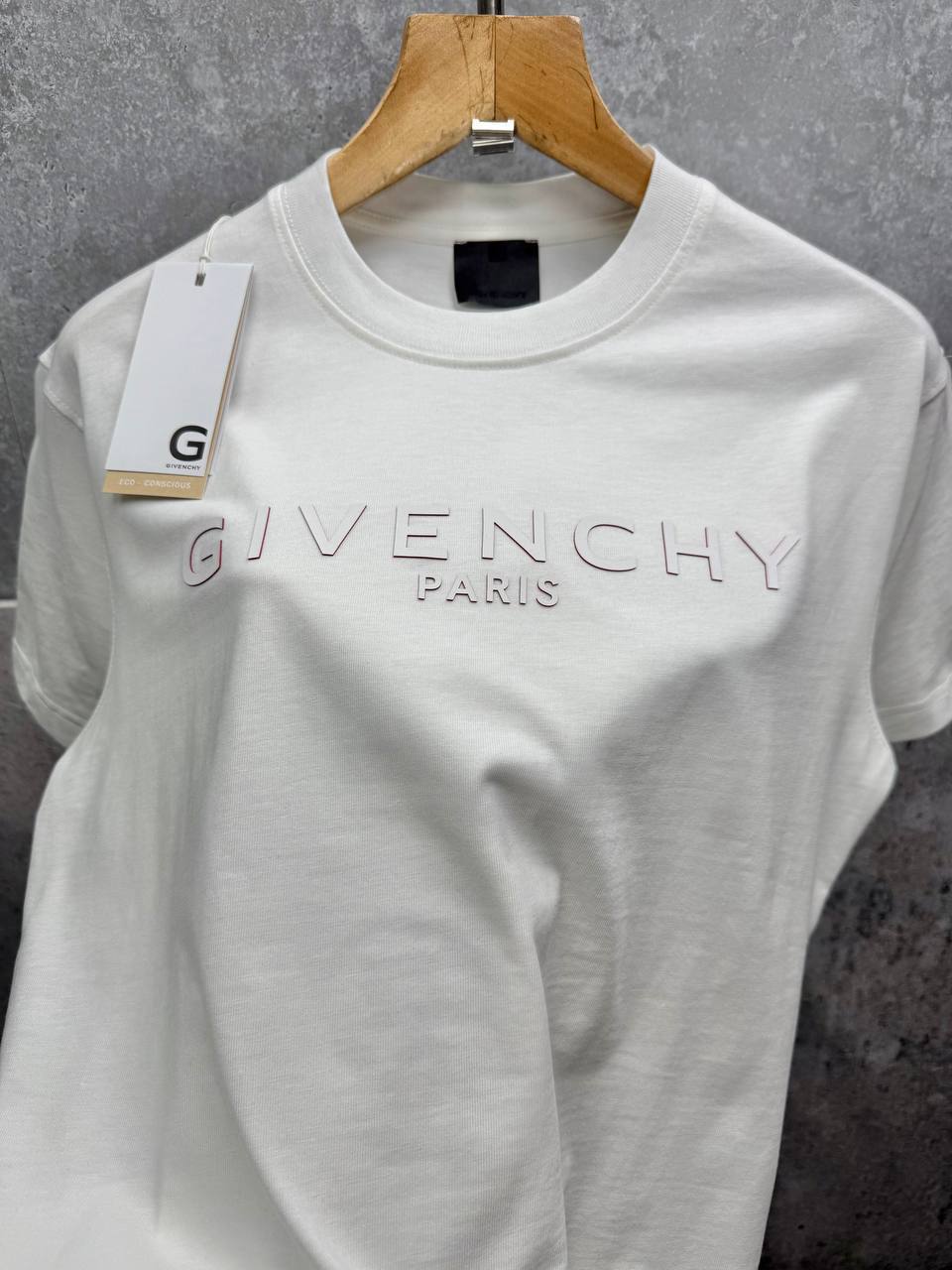 Givenchy Embellished Logo Short Sleeve Mens T-Shirts in 2 Colors UK Reps AAA Quality