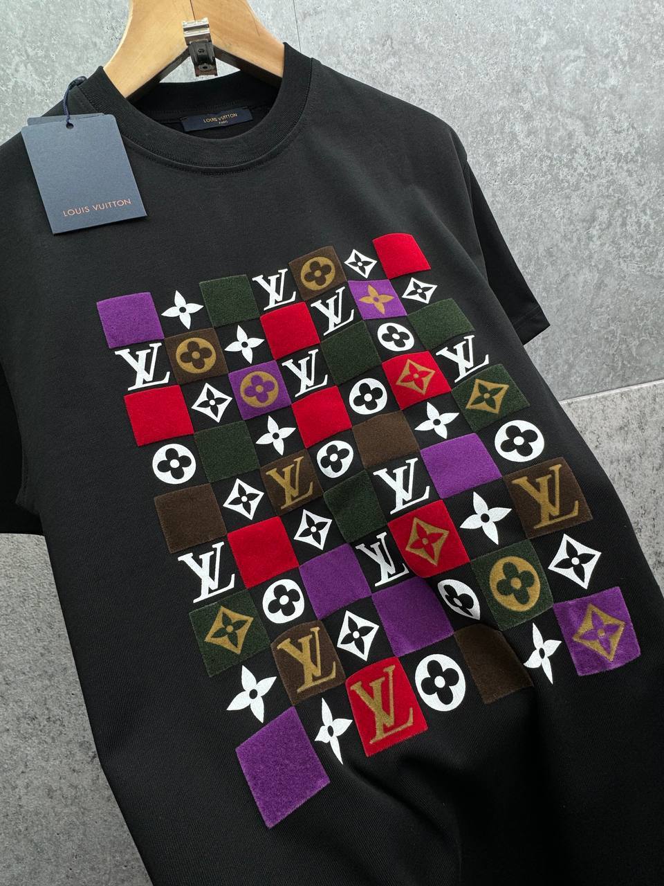 Louis Vuitton Cosmic Monogram T-Shirts Mens in 2 Colors UK Reps AAA Quality