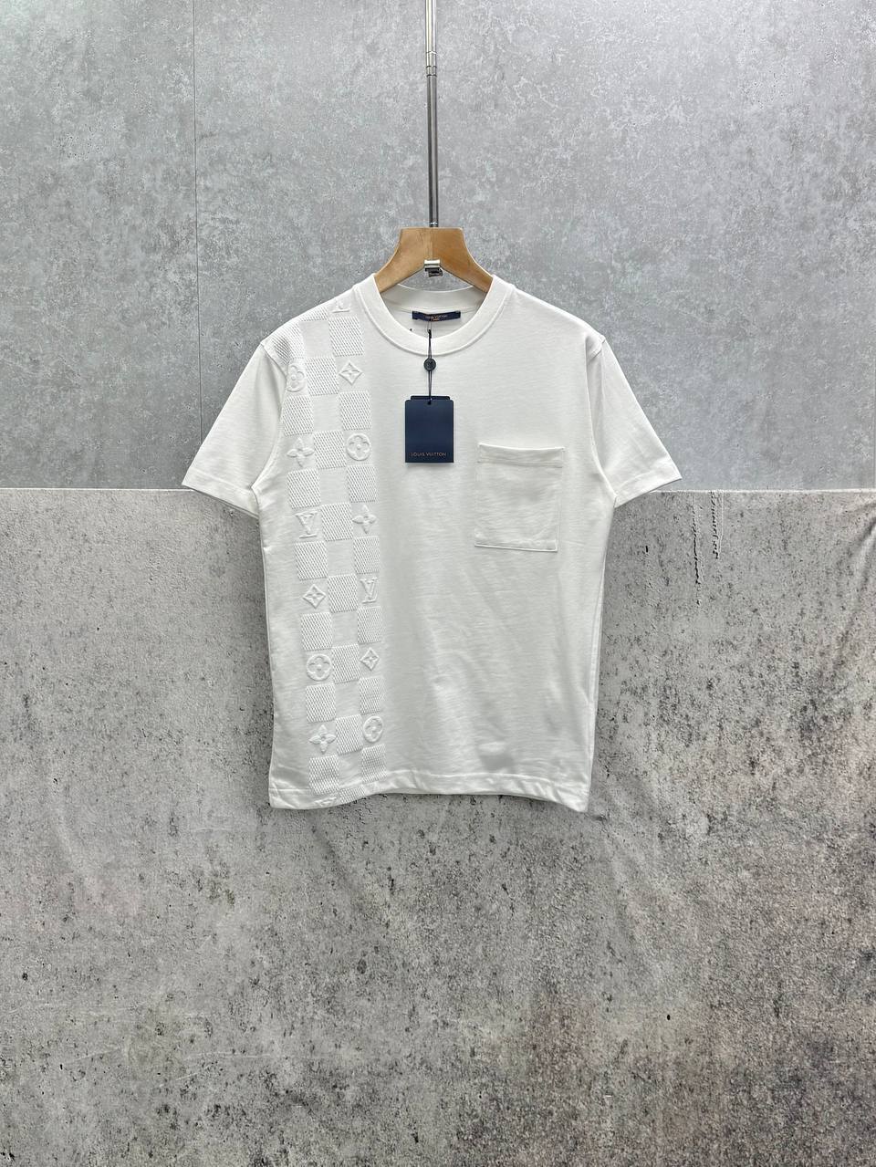 Louis Vuitton LV Damier T-Shirts Mens in 2 Colors UK Reps AAA Quality
