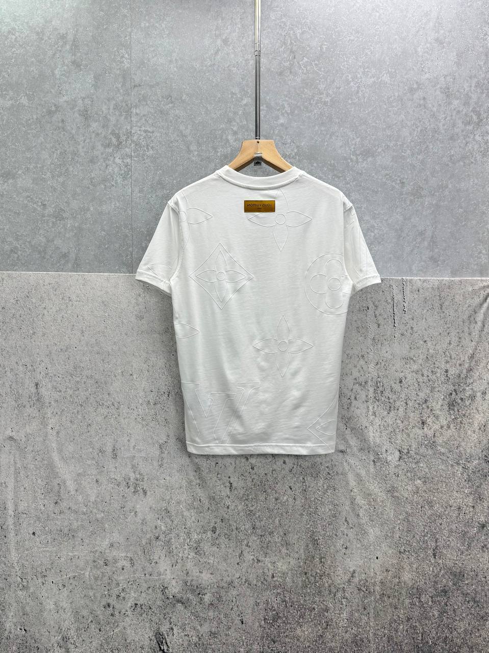 Louis Vuitton LV Monogram Embroidered Cotton T-Shirts Mens in 2 Colors UK Reps AAA Quality