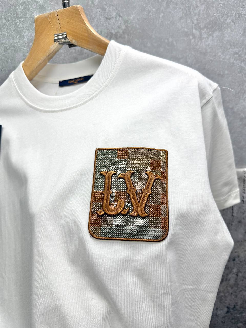 Louis Vuitton Monogram Pocket T-Shirts Mens in 2 Colors UK Reps AAA Quality