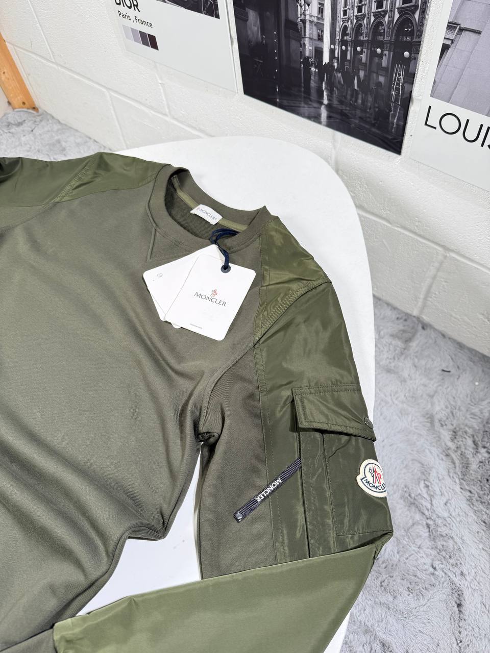 Moncler Crew Neck Full Sleeves Logo Patch Jumpers for Men in Multiple Colors UK Reps AAA Quality