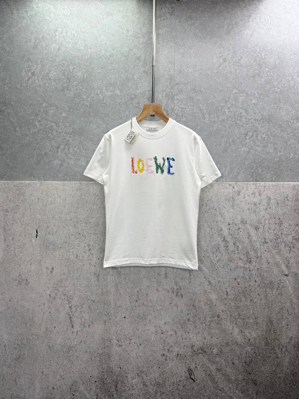 Loewe Logo Embroidered T-Shirts Mens in 2 Colors UK Reps AAA Quality