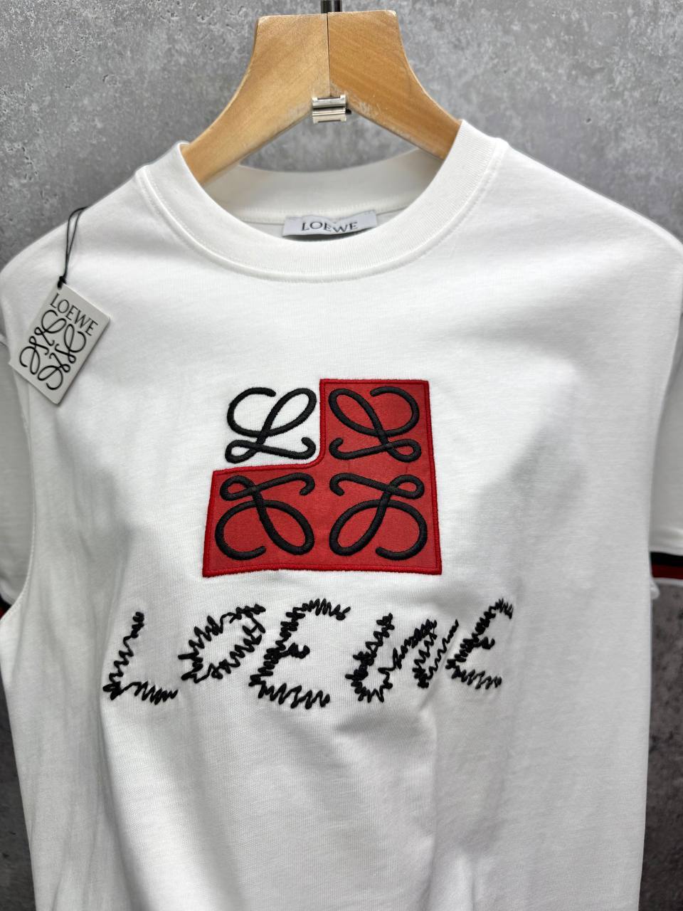 Loewe Regular Fit Anagram Embroidery T-Shirts Mens in 2 Colors UK Reps AAA Quality