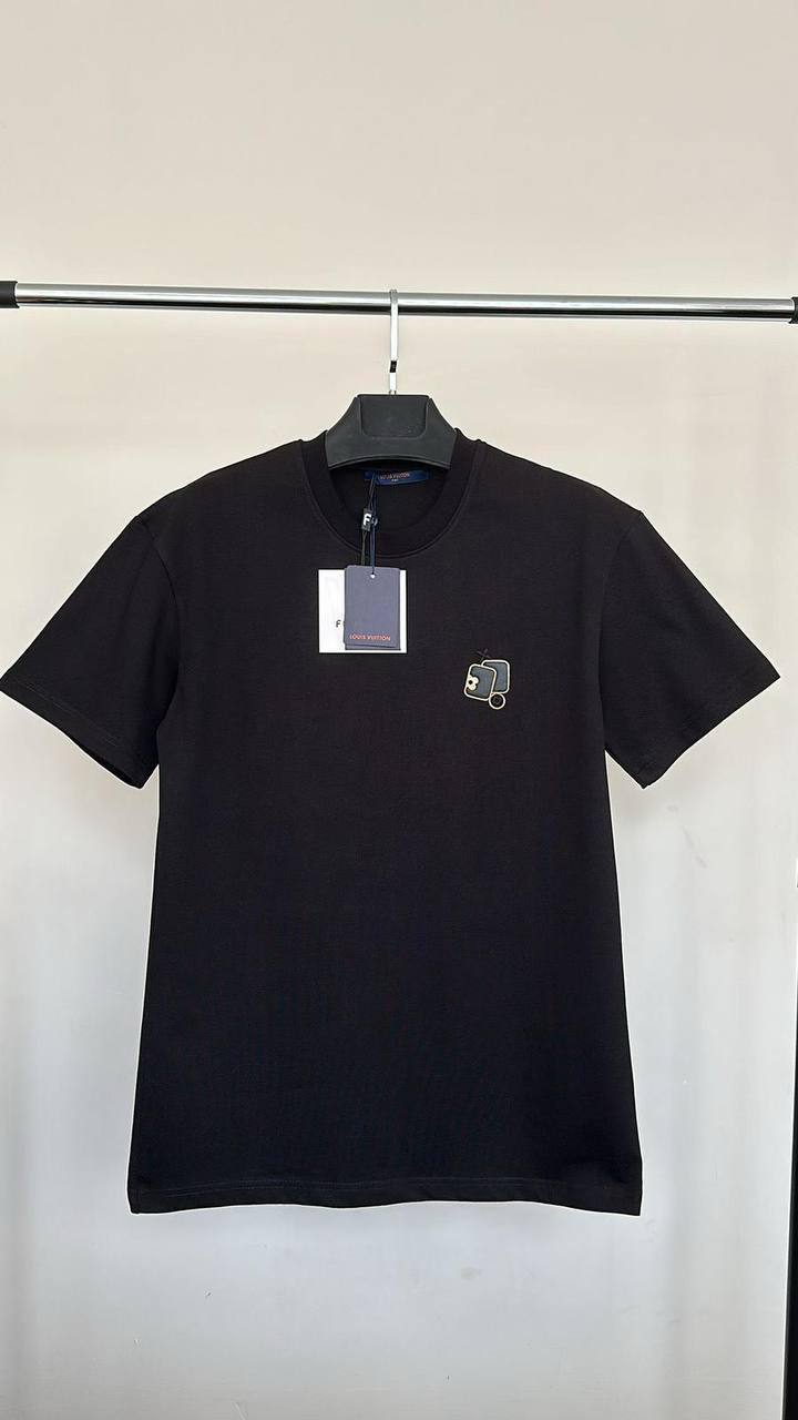 Louis Vuitton Short-Sleeved Crewneck With Signature T-Shirts Mens in Multiple Colors UK Reps AAA Quality