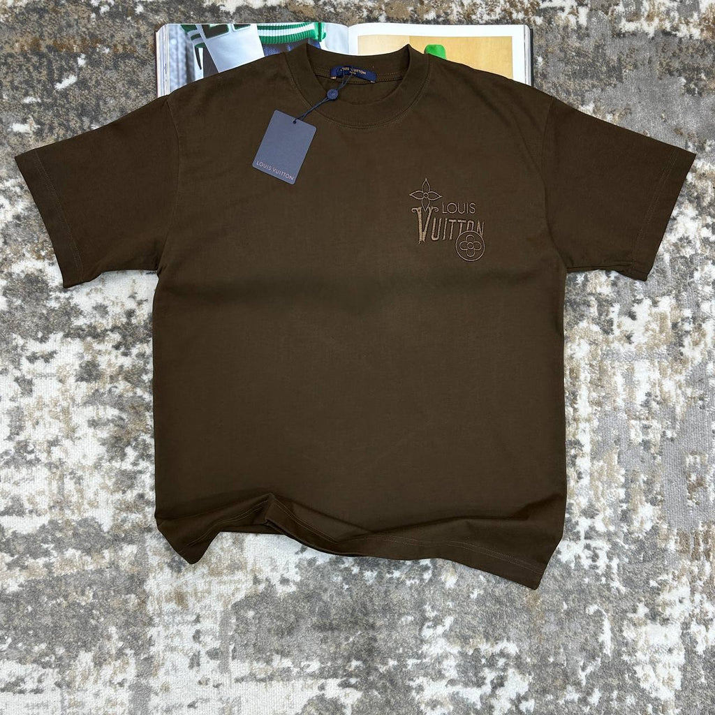 Louis Vuitton Embroidered T-Shirts Mens in 2 Colors UK Reps AAA Quality