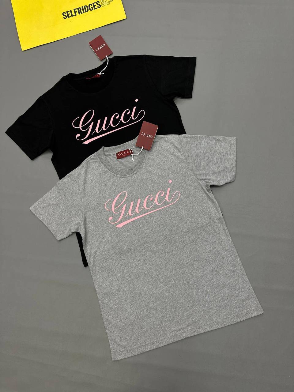 Gucci Logo Print T-Shirts Mens in 2 Colors Best Sale UK Reps AAA Quality