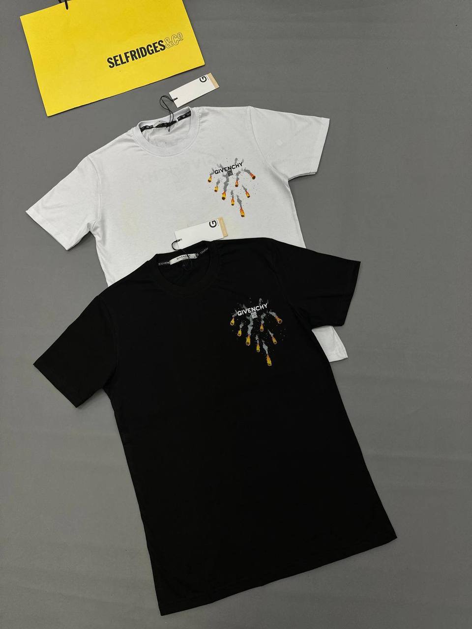 Givenchy Signature Flames Logo T-shirt Mens in 2 Colors Best Sale UK Reps AAA Quality