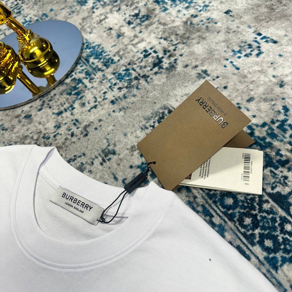 Burberry Equestrian Logo Mens T-Shirt in 2 Colors Best Sale UK Reps AAA Quality