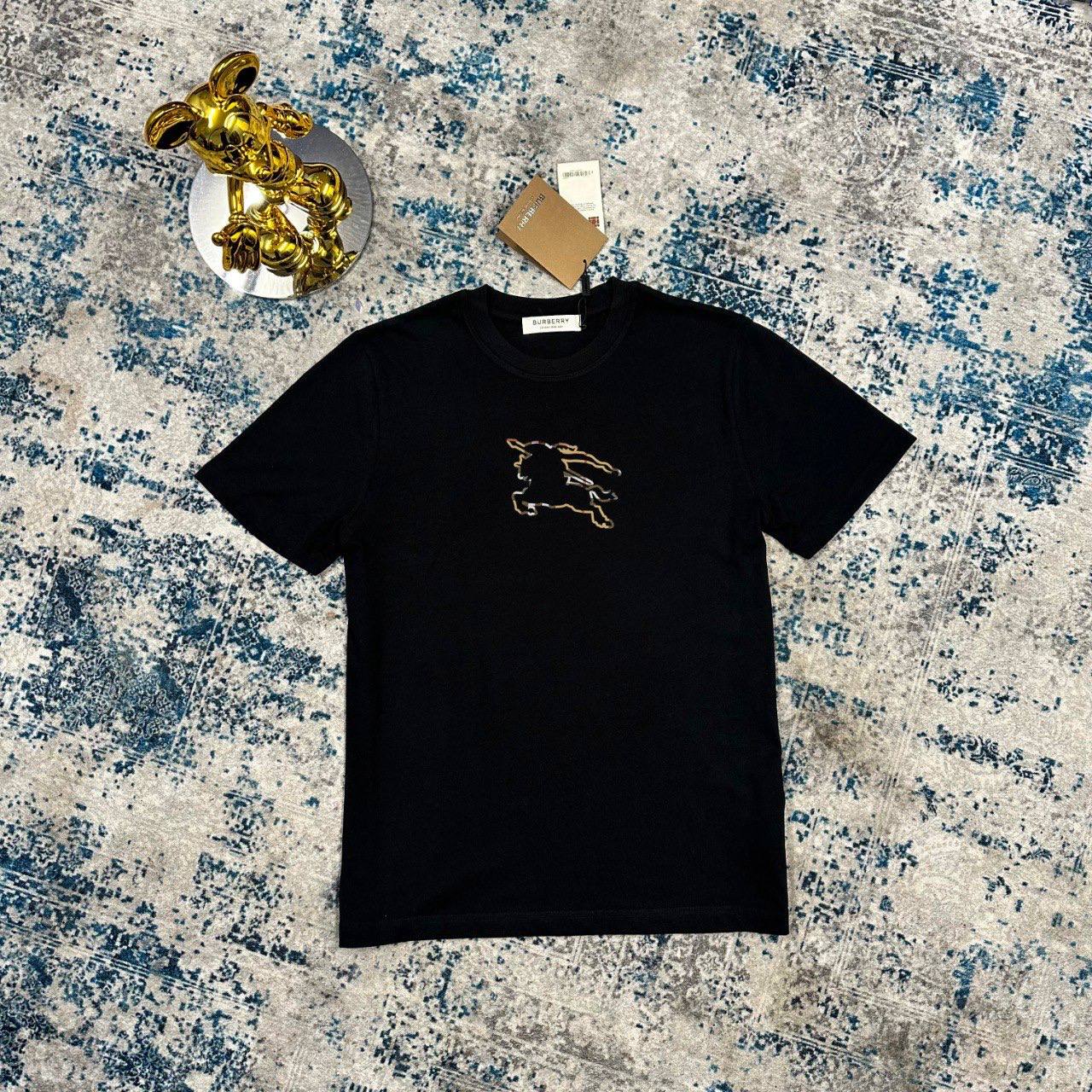 Burberry Equestrian Logo Mens T-Shirt in 2 Colors Best Sale UK Reps AAA Quality